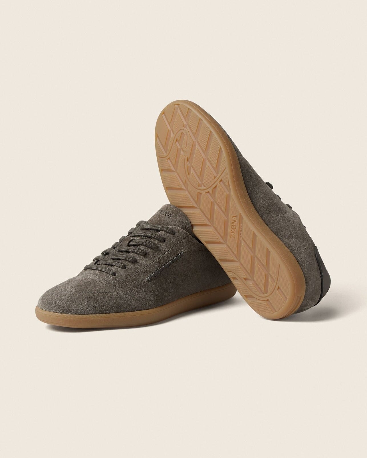 Low Top Sneakers - Mørk Taupe