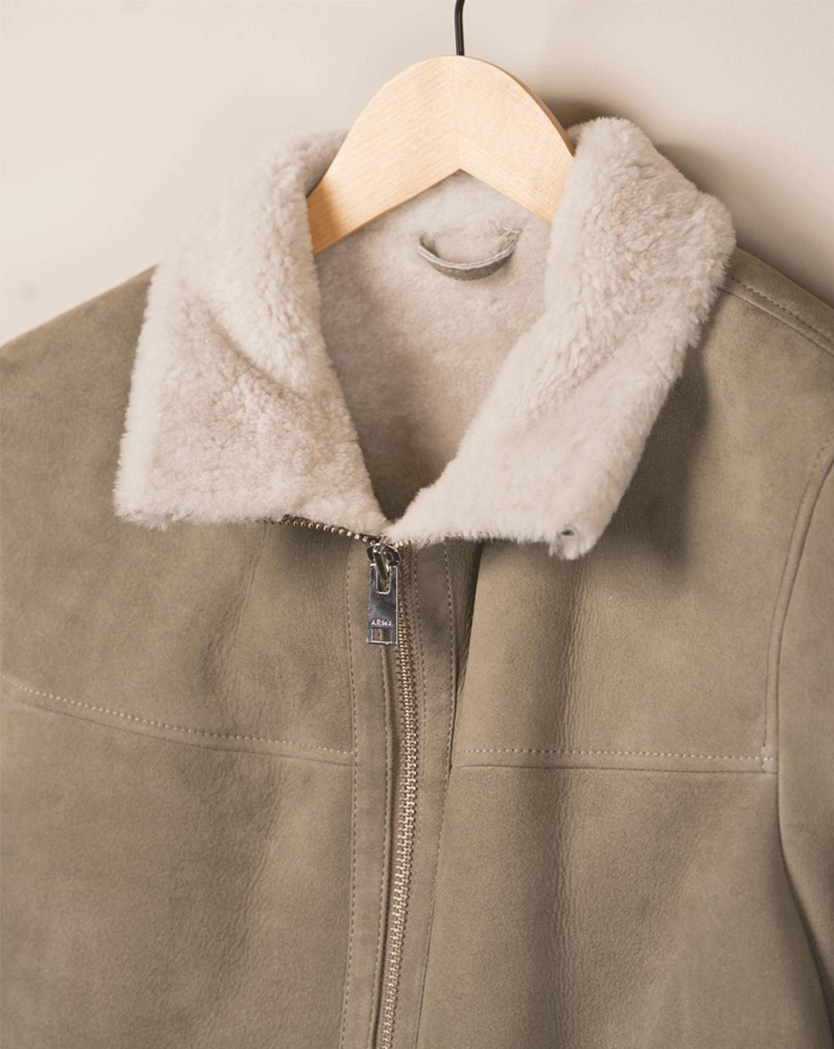 Kort skinnjakke - Lys brun