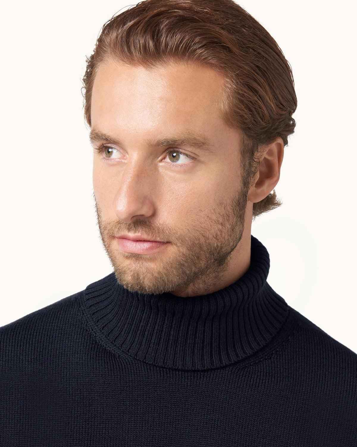 Turtleneck genser i ull med Cool Touch - Navy