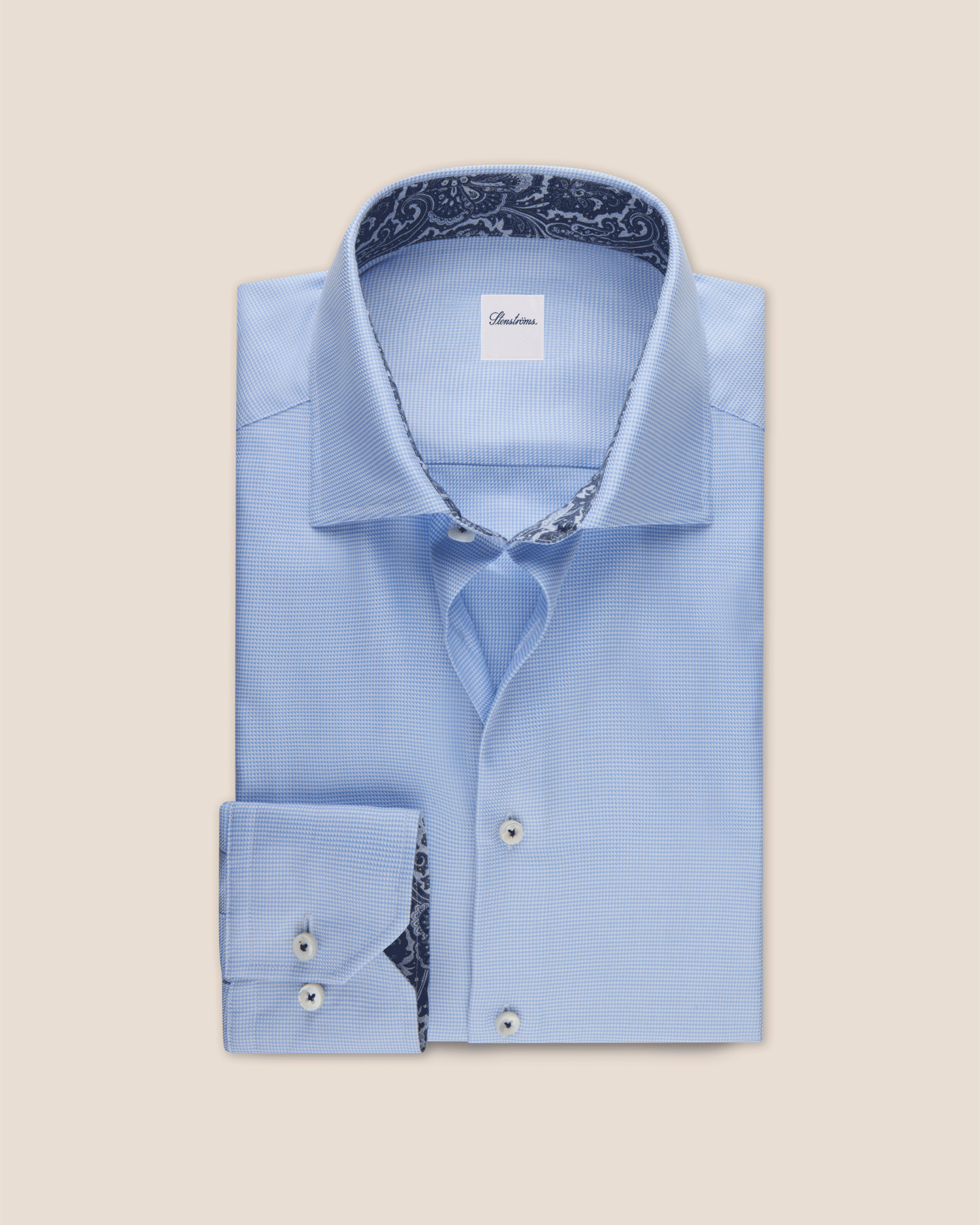 Regular fit cotton twill penskjorte fra Stenströms, med kontrast.