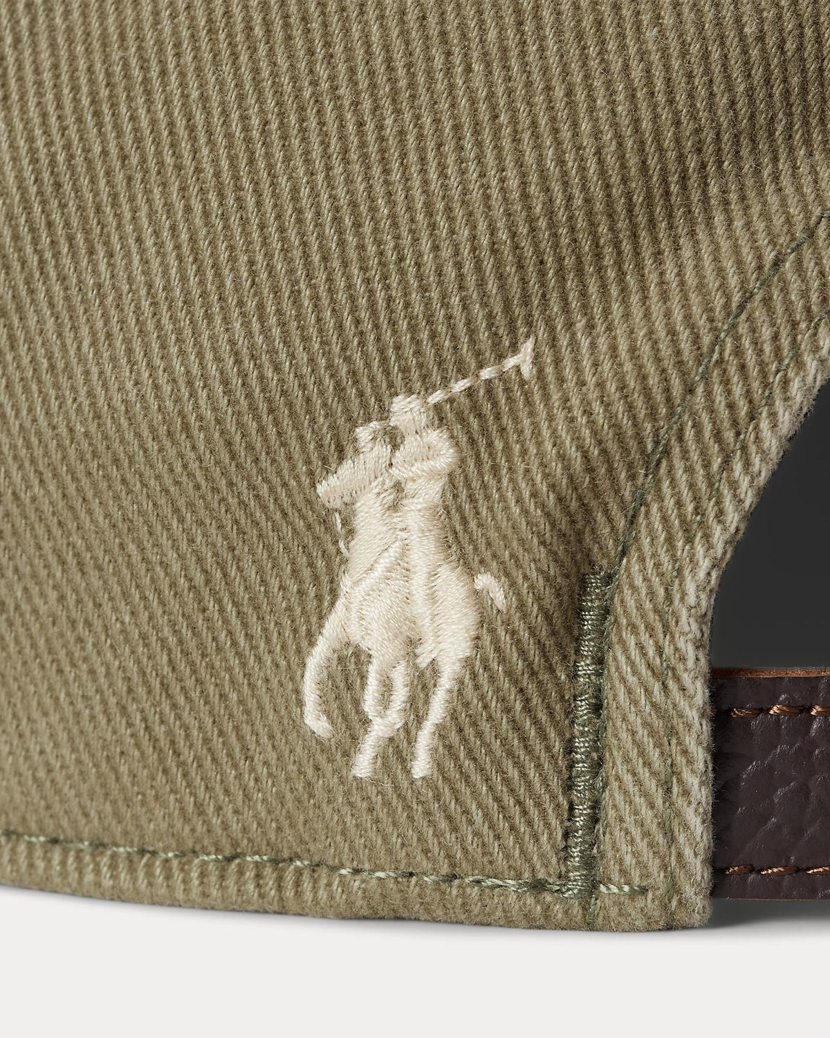 Washed Twill Ball Cap Oliven