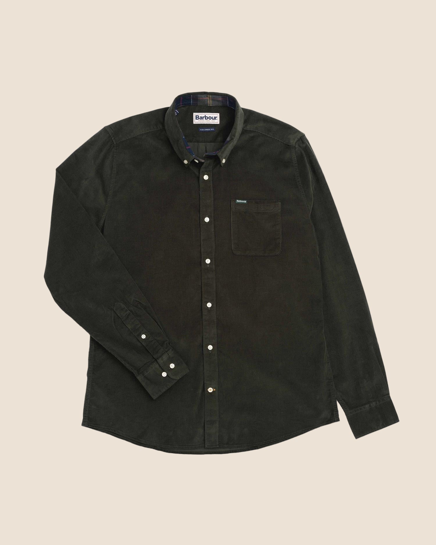 Kord skjorte i en legeant oliven-grønn farge