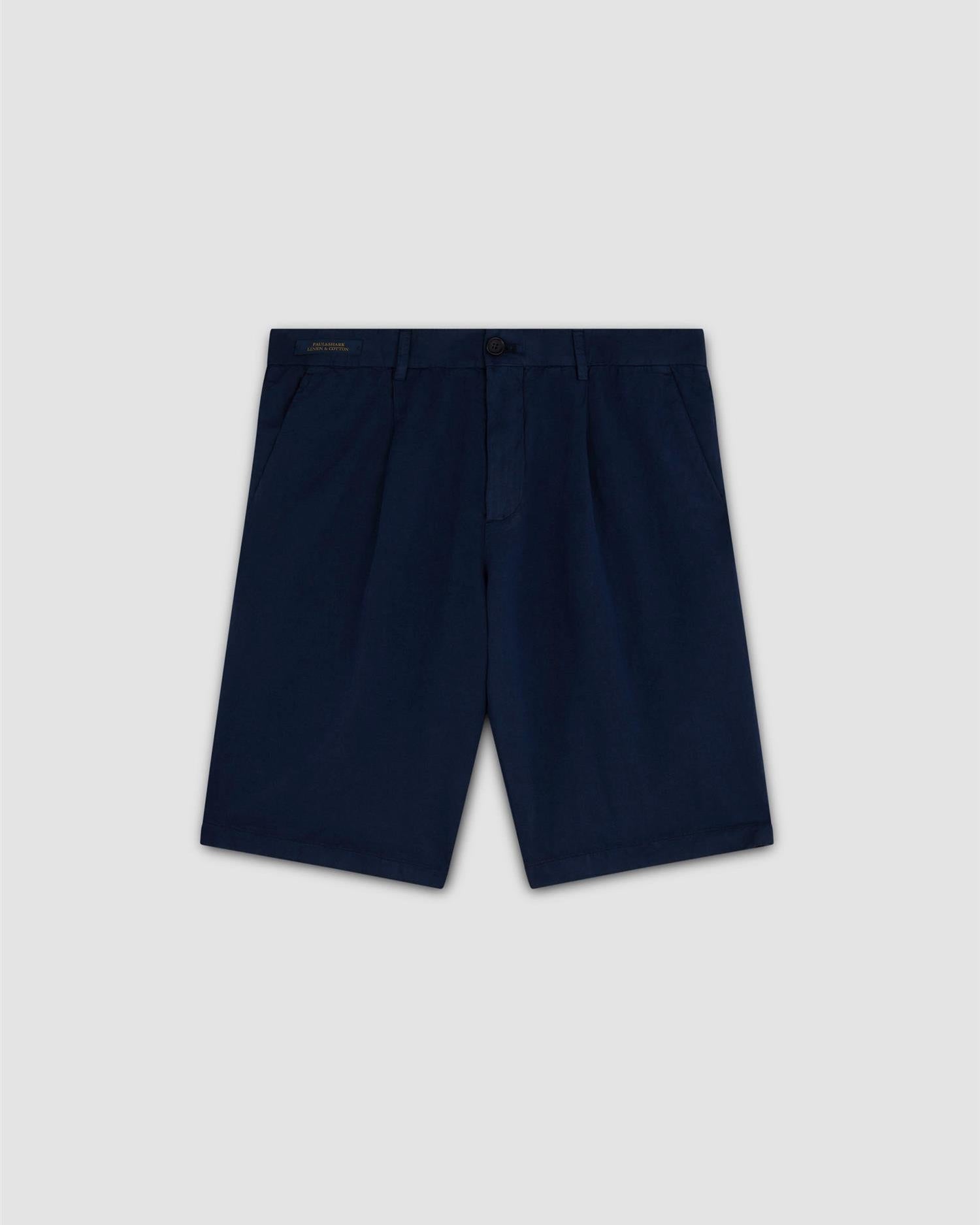 Navy bermudashorts fra Paul & Shark i bomull og lin