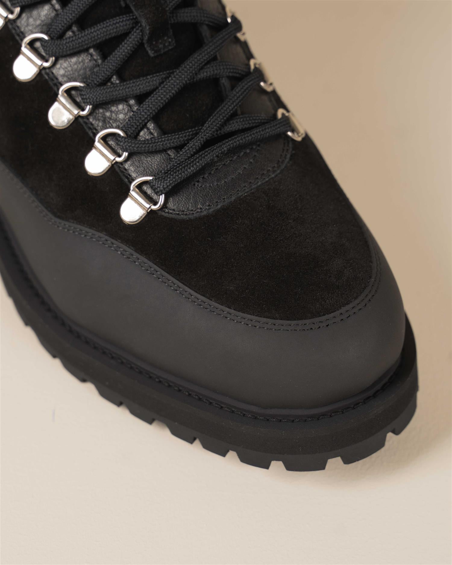 Terrein Boot W/Rubber Panel  and Sherling - Sort