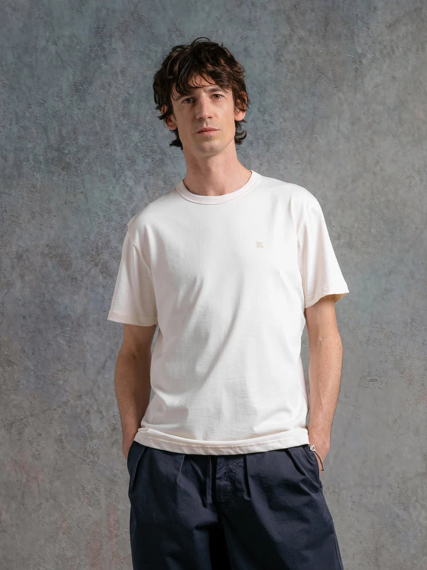 Cargill I Off White brodert Keltisk Knute