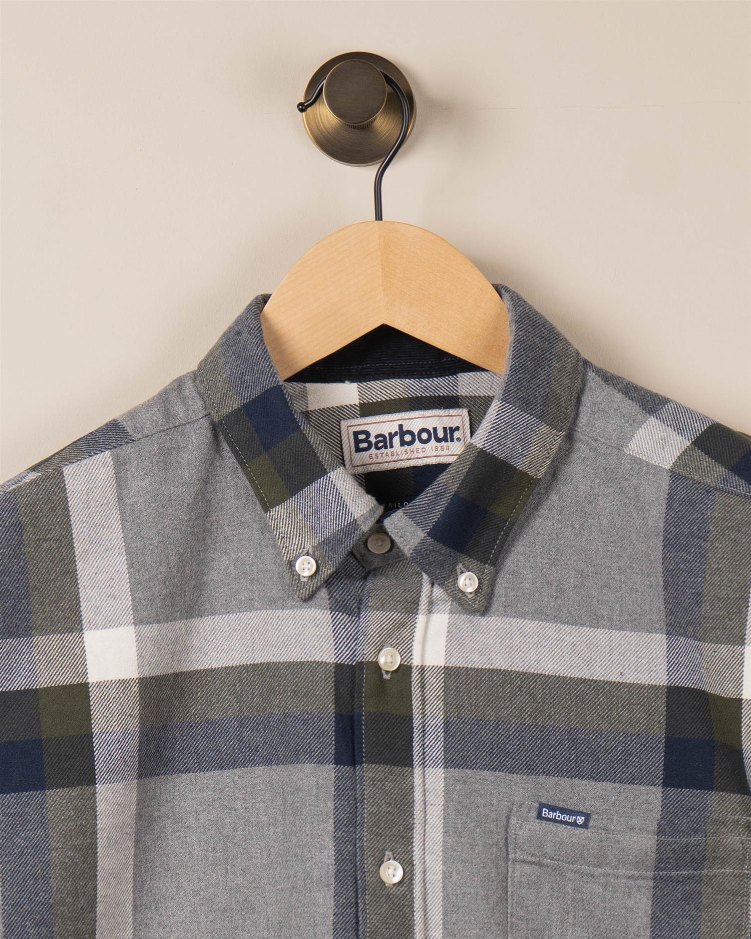 Folley_Tailored_Checked skjorte fra Barbour.