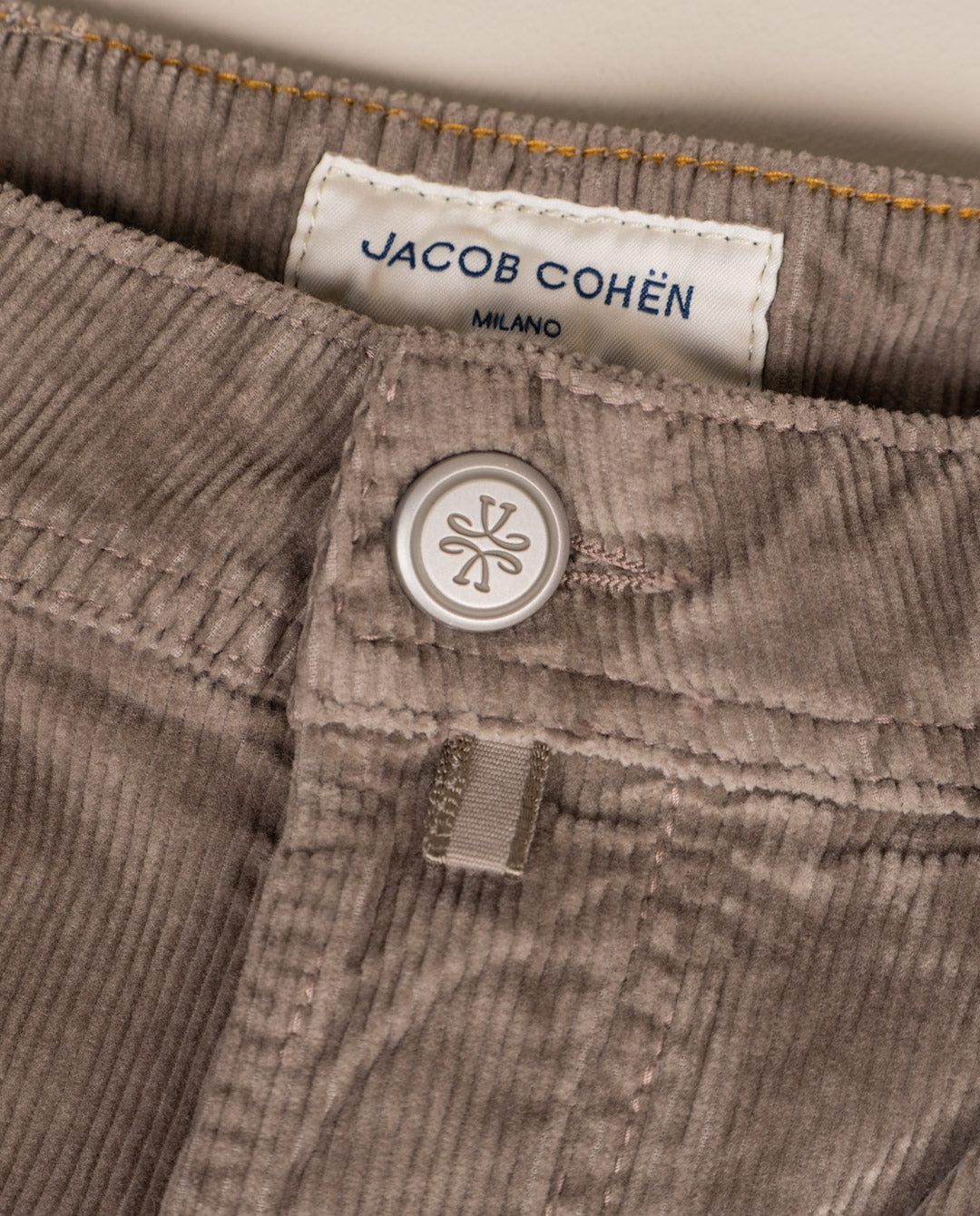 Bard Corduroy - Beige